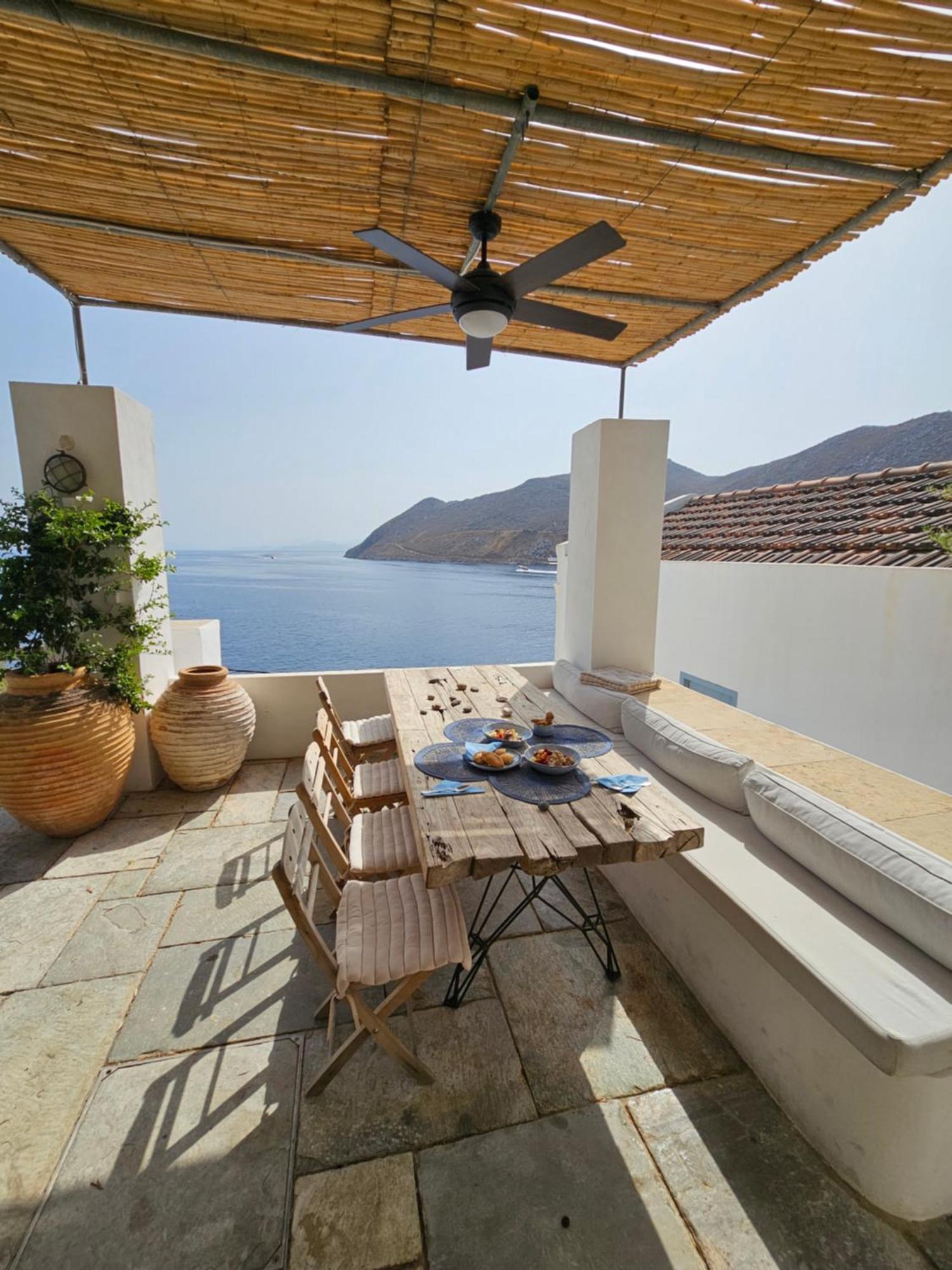 The Anchor House Bed & Breakfast Symi Bagian luar foto