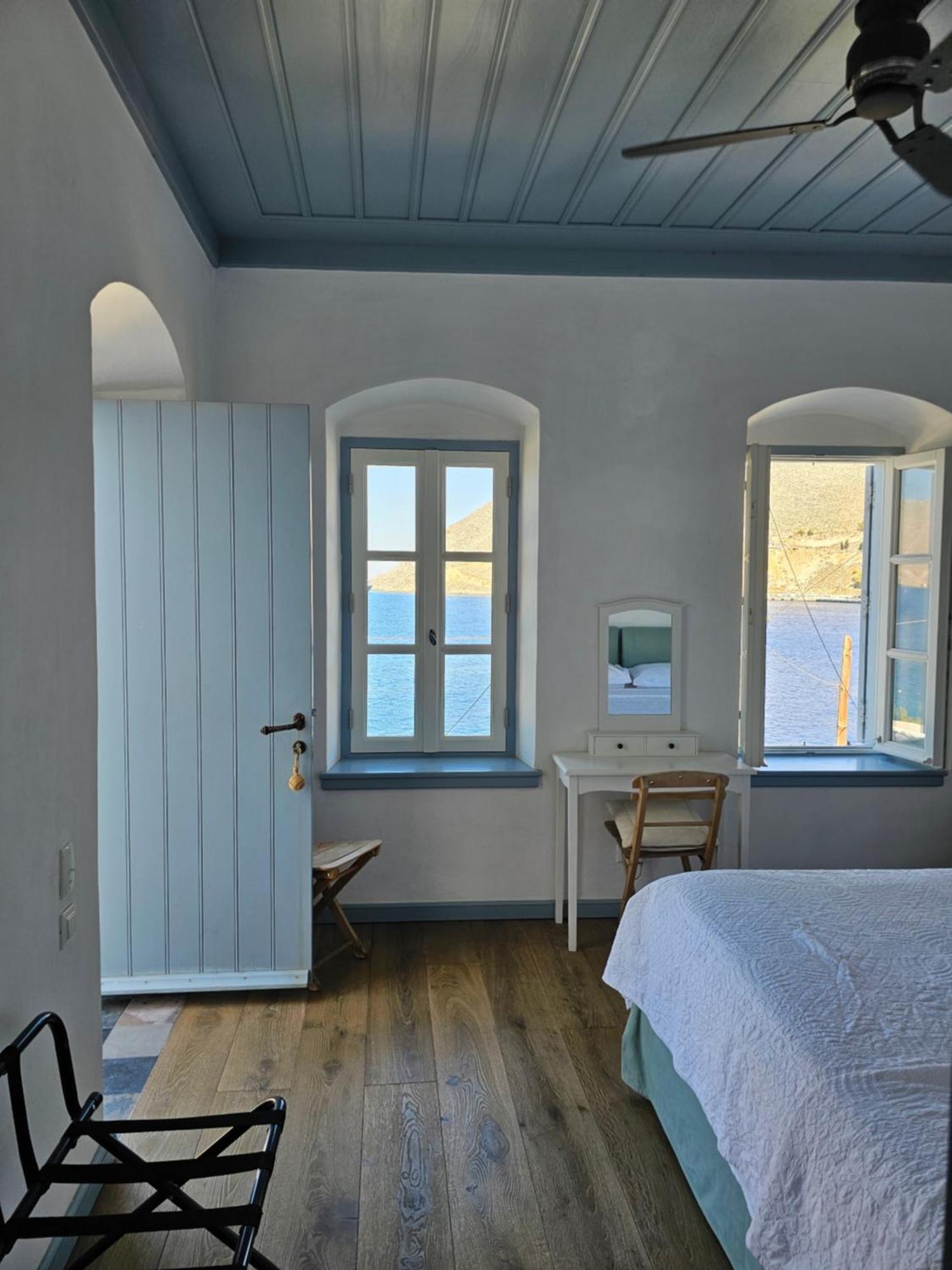 The Anchor House Bed & Breakfast Symi Ruang foto